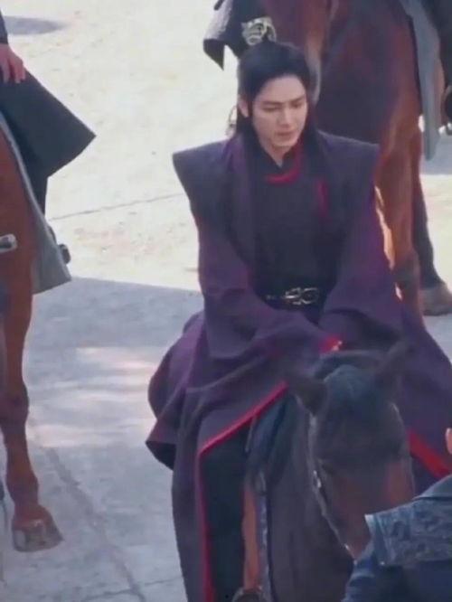 娱乐吃瓜爆料王嘉尔,娱乐圈的瓜王,揭秘明星幕后故事